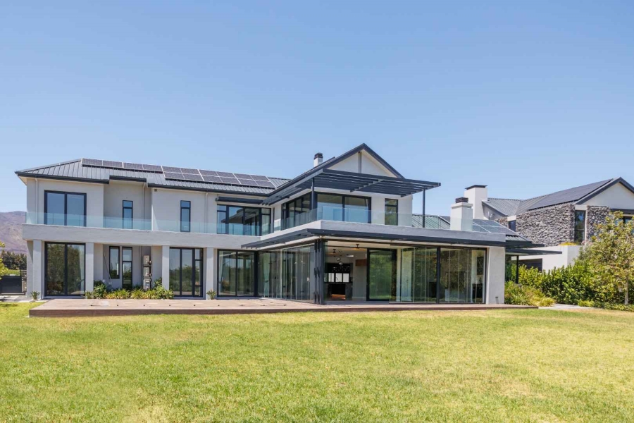 To Let 5 Bedroom Property for Rent in Val De Vie Estate Western Cape